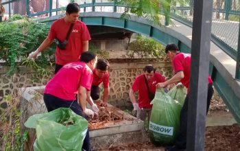 Peringati World Clean-up Day 2023 ACE Depok Bebersih Alun-alun