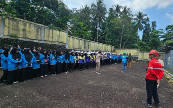 Momen Hari Anak Nasional 2024, PLN Giatkan Edukasi Kelistrikan Pelajar SMKN Jakarta