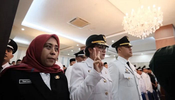 Wali Kota Depok Lantik Christine Desima Arthauli Jadi Camat Sukmajaya