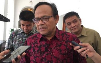 Komarudin Hidayat Resmi Ketua Dewan Pers