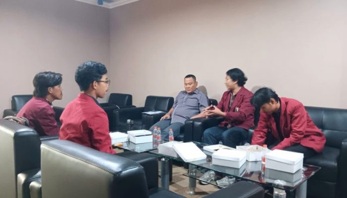 Temui Hamzah, Mahasiswa Depok Bawa Gagasan Serius Atasi Masalah Sampah