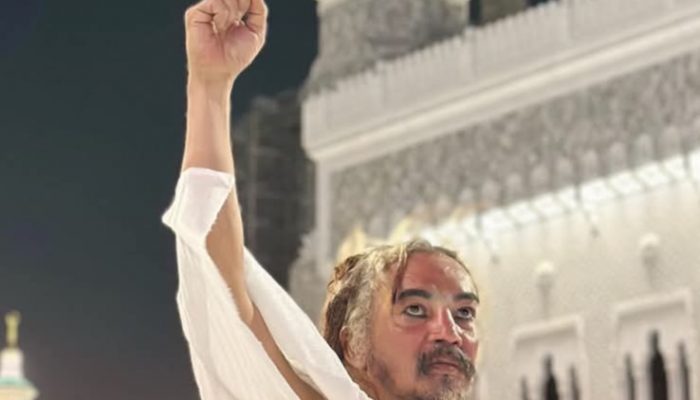 Gigi Taring Limbad Bikin Petugas Saudi Teriak “Syaiton”