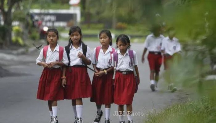Pemkot-DPRD Depok Beda Pandangan Soal Kebijakan Masuk Sekolah Jam 06.30