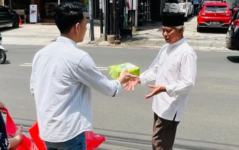 BRI BO Jakarta Radio Dalam Berbagi Jumat Berkah ke Masyarakat Sekitar