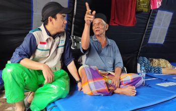 PLN Salurkan Bantuan kepada Warga Terdampak Kebakaran di Pulojati, Palmerah Jakarta